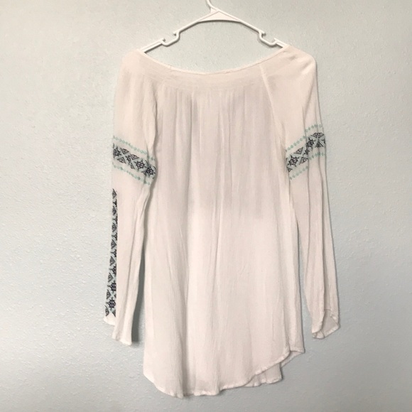White embroidered tunic top - Picture 2 of 3